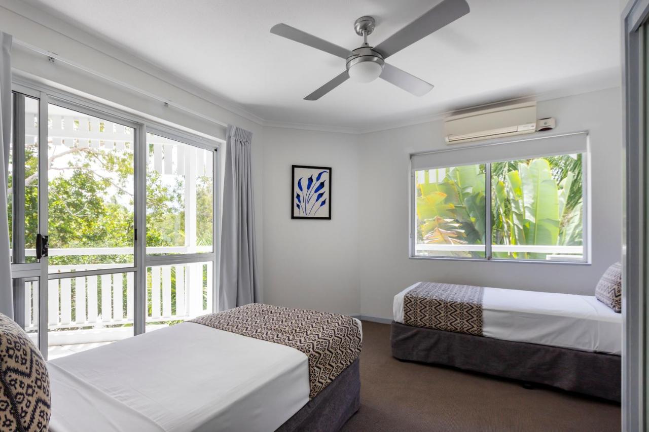 The White House Port Douglas Exterior photo